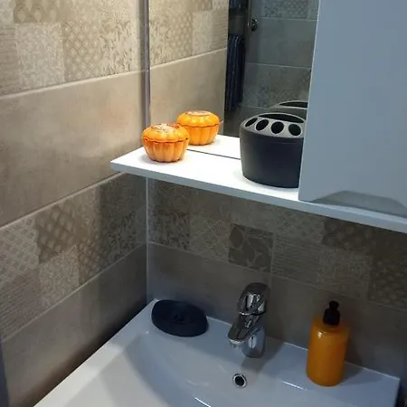 Loft In The Gated Residential Complex Comfort Town кт-05 Апартаменты *